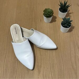 Simons White Leather Mules / Slides